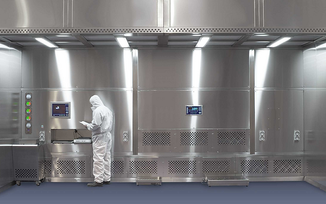 DEC Extract Technology downflow booth